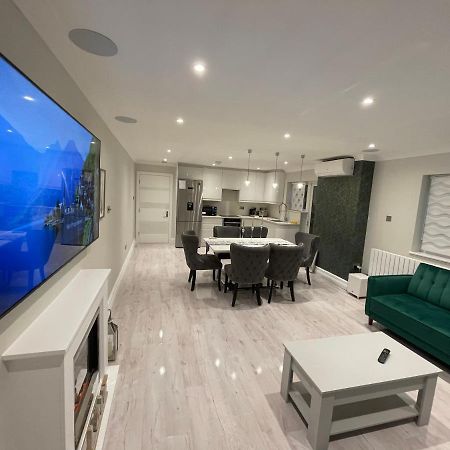 Ferienwohnung Luxury House Greenford  Exterior foto
