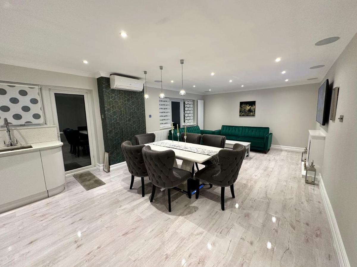 Ferienwohnung Luxury House Greenford  Exterior foto