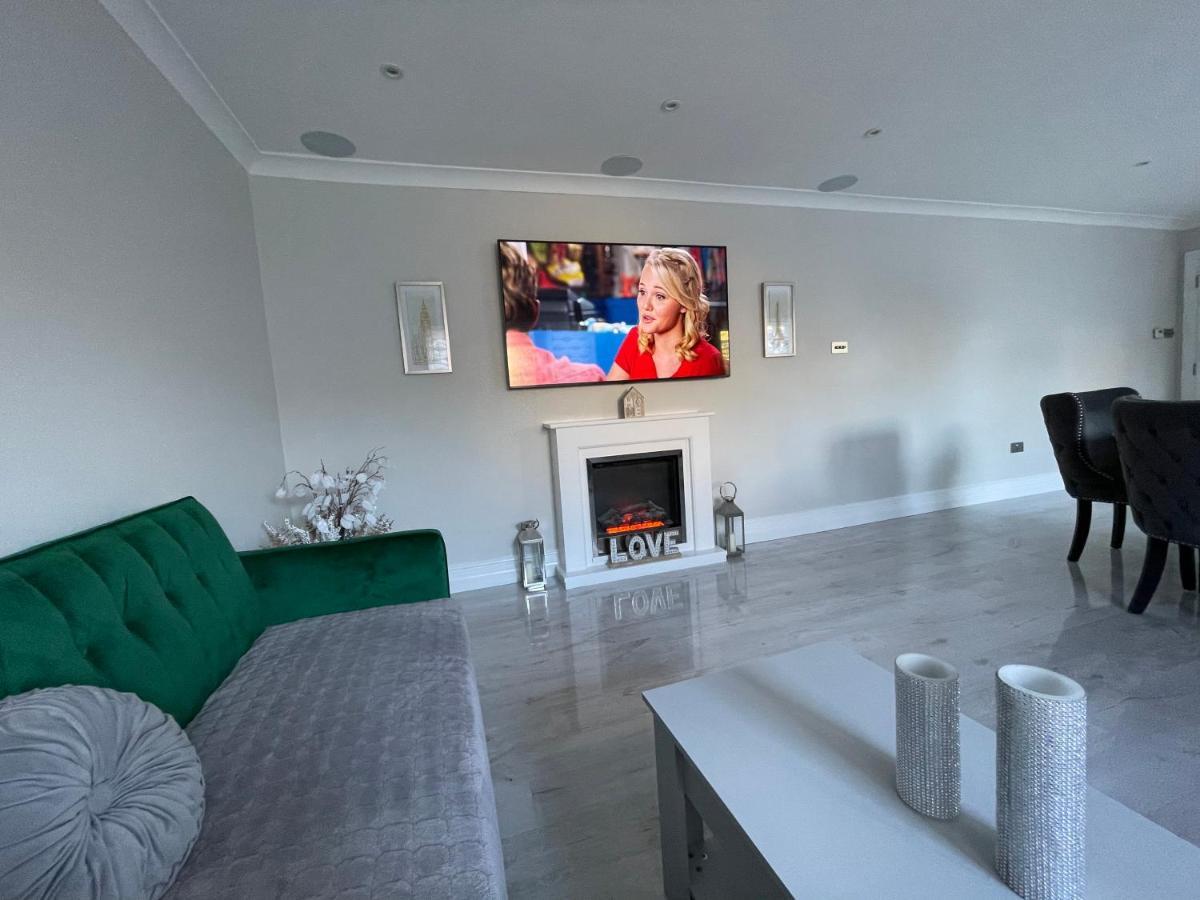 Ferienwohnung Luxury House Greenford  Exterior foto
