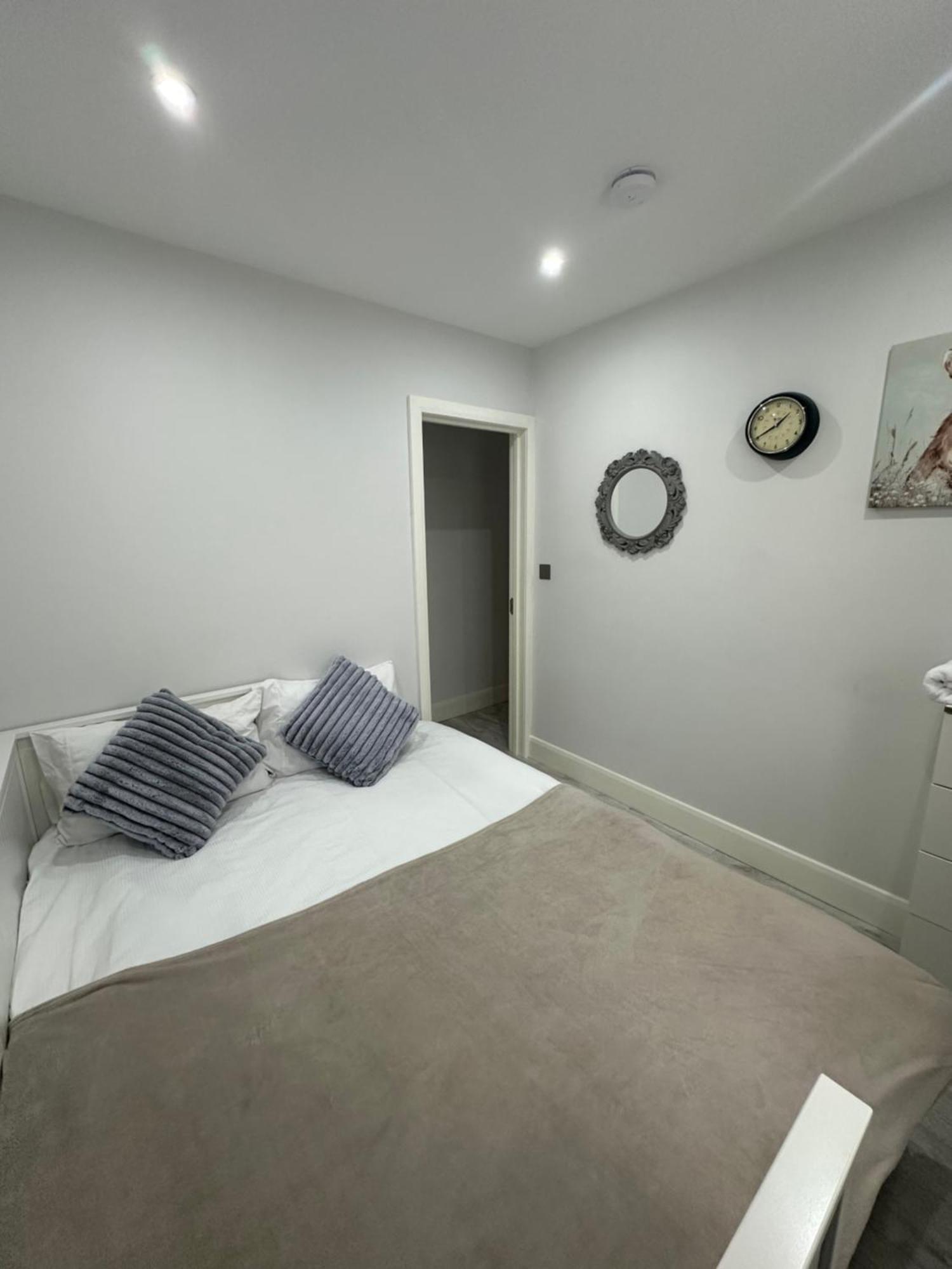 Ferienwohnung Luxury House Greenford  Exterior foto